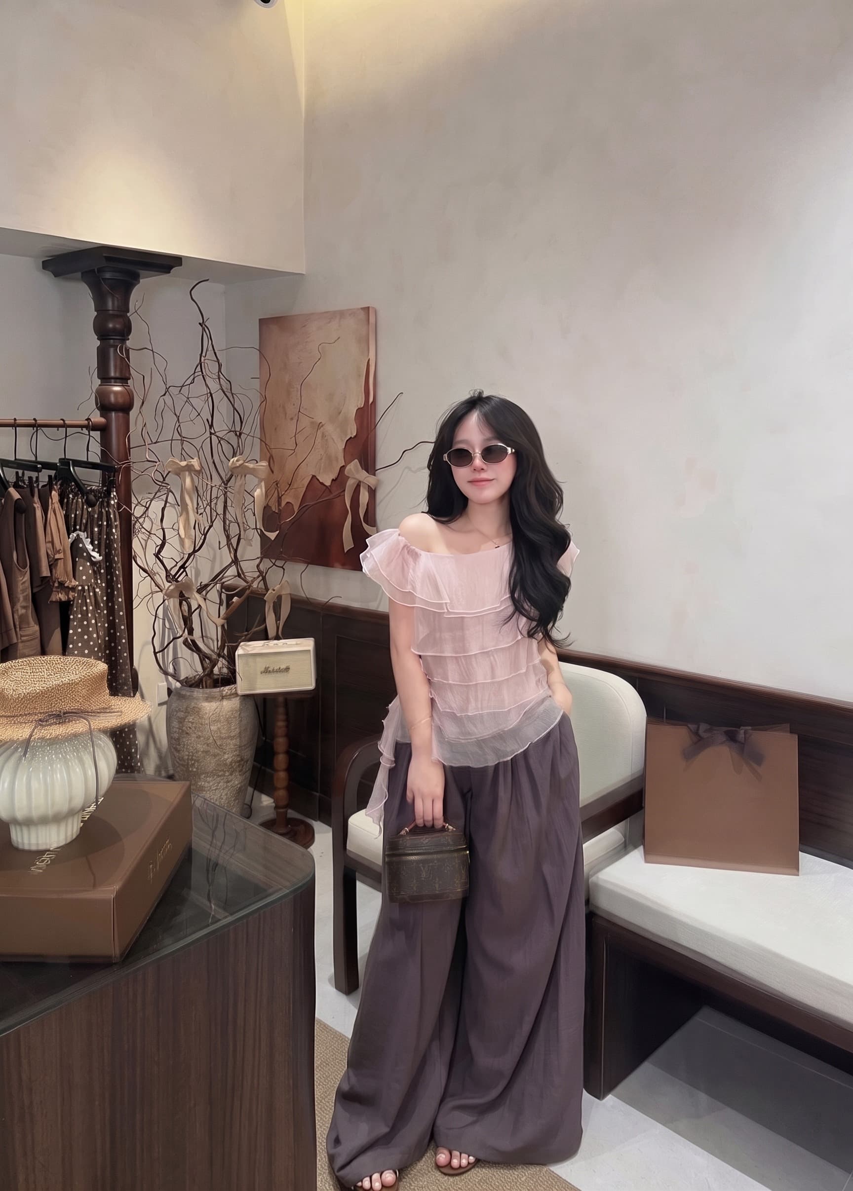 Set Áo Tơ Trễ Vai Tầng & Quần Suông Tây - Rosie Set — chi tiết